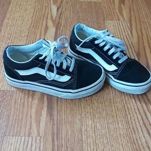 Toddler girls Van's sneakers